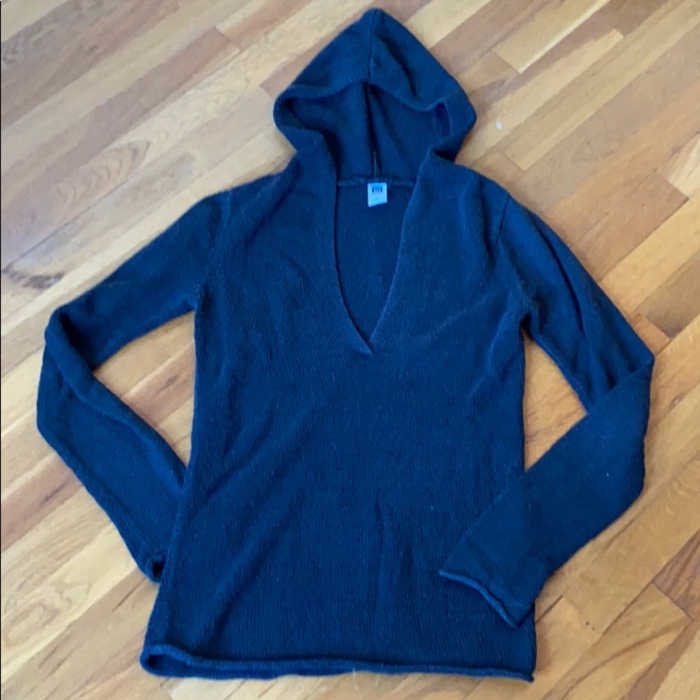 Gap Black Sweater